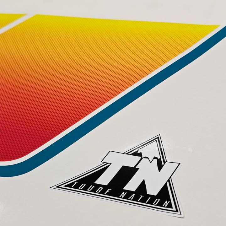 70 Series Land Cruiser Decal Body Stripe Kit (Limited Edition Renmark) - 79 Series Dual Cab (2012-)